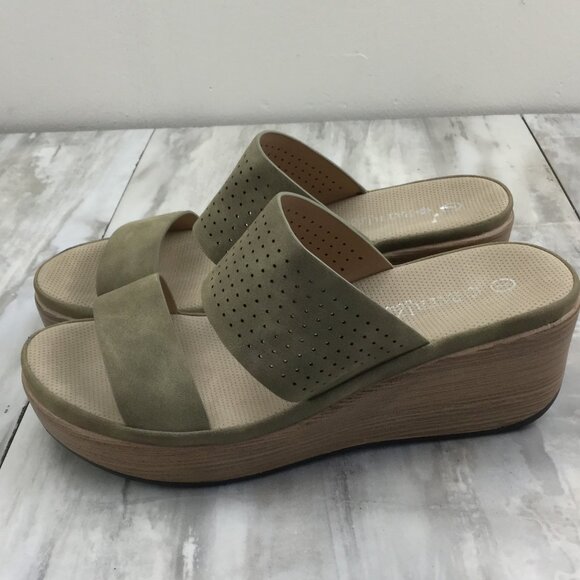 Patrizia by Spring Step Slip On Sandals 7 - Picture 5 of 10